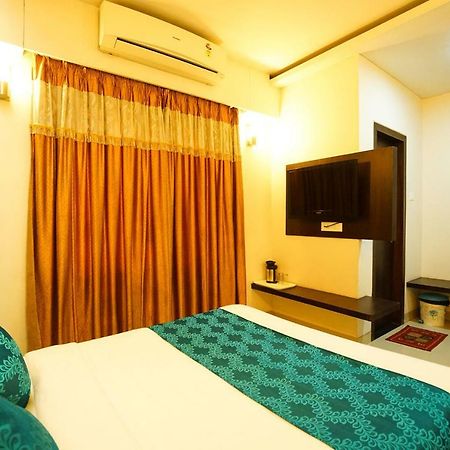 Hotel Aarya Inn Rāipur 외부 사진