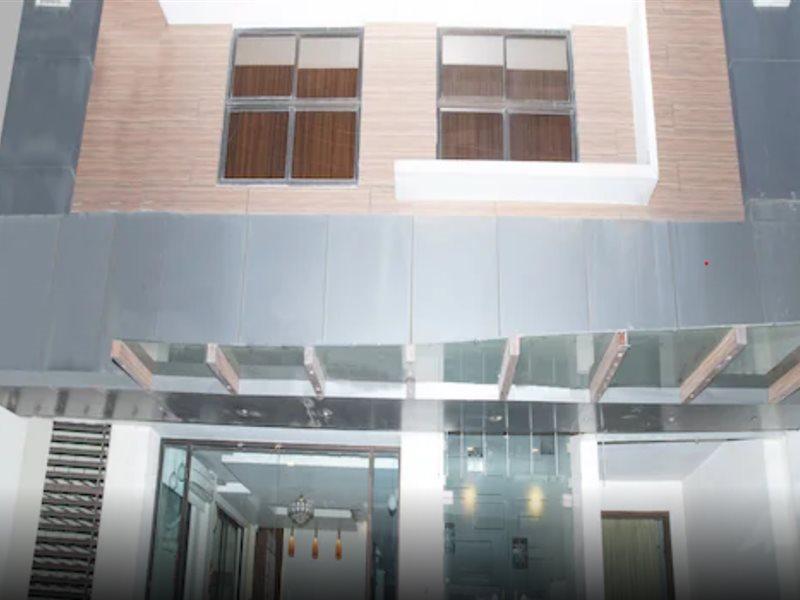 Hotel Aarya Inn Rāipur 외부 사진