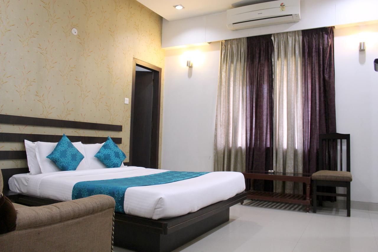 Hotel Aarya Inn Rāipur 외부 사진