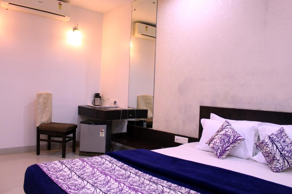 Hotel Aarya Inn Rāipur 외부 사진