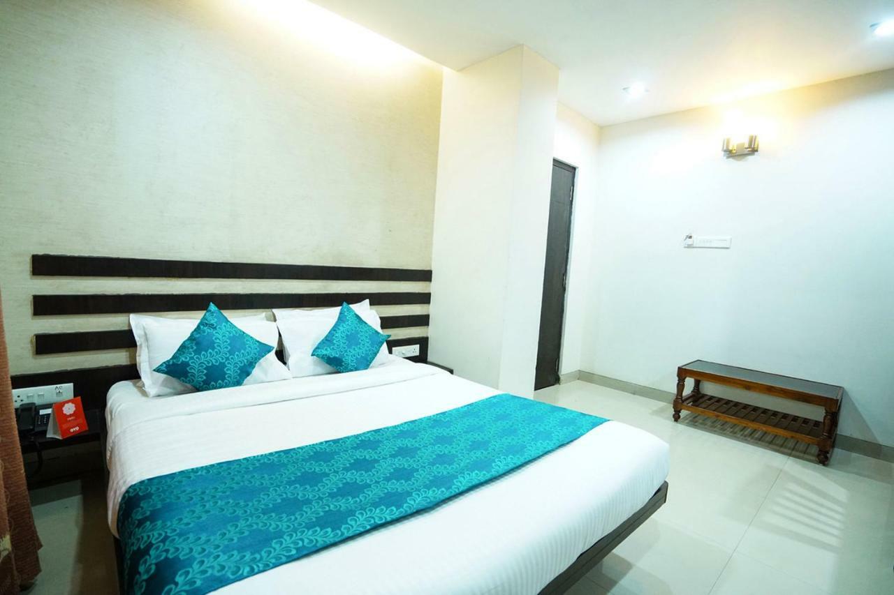 Hotel Aarya Inn Rāipur 외부 사진